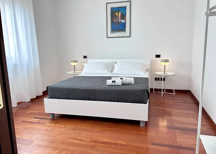 Ch - - Piazza Prefettura * Potenza